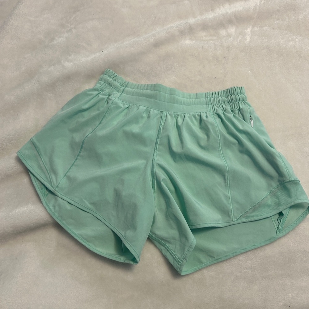 Lululemon, Size 4, Hotty Hot 4 inch Shorts, Green-Blue